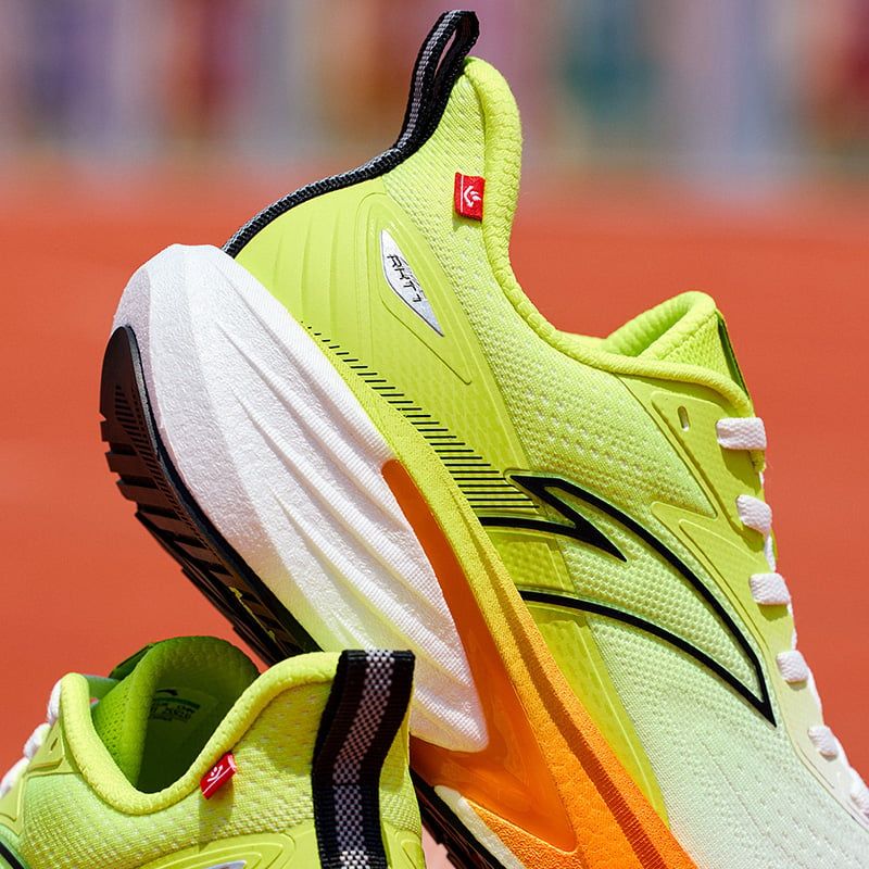 Giày Chạy Thể Thao Nam ROCKET 7.0 ANTA 1125D5581-5