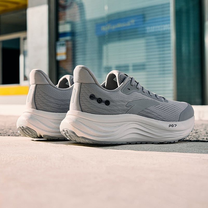 Giày Chạy Thể Thao Nam PG7 Travel V2 ANTA 1126A5546-5