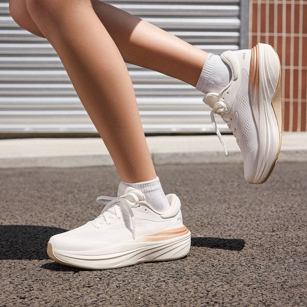 Giày Chạy Thể Thao Nữ PG7 Travel 2S Anta 1225C5545-1