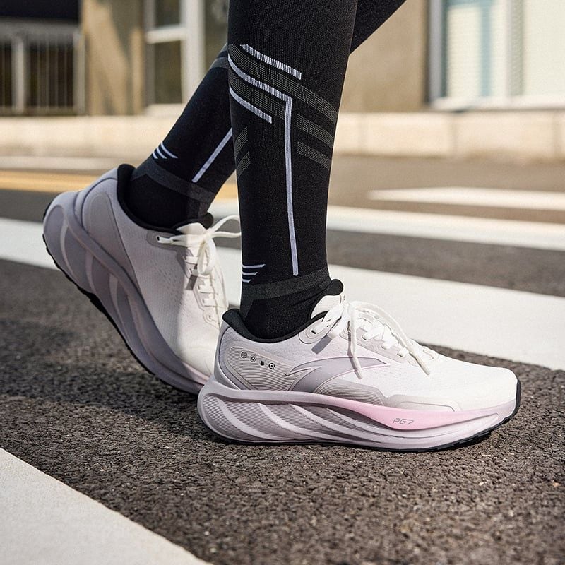 Giày Chạy Thể Thao Nữ PG7 Travel 2.5 ANTA 1225D5545-4