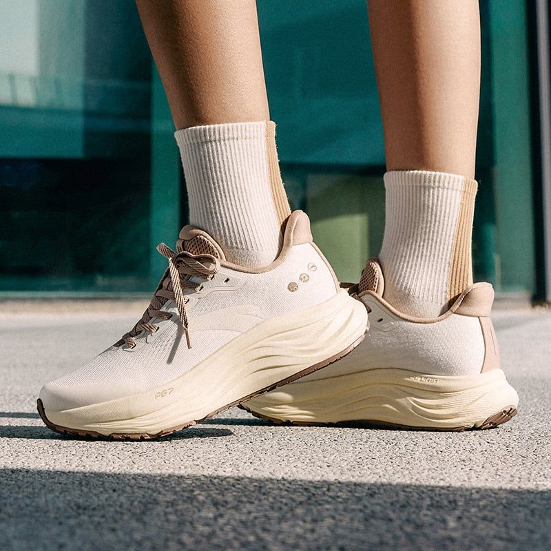 Giày Chạy Thể Thao Nữ PG7 Travel V2 ANTA 1226A5546-7