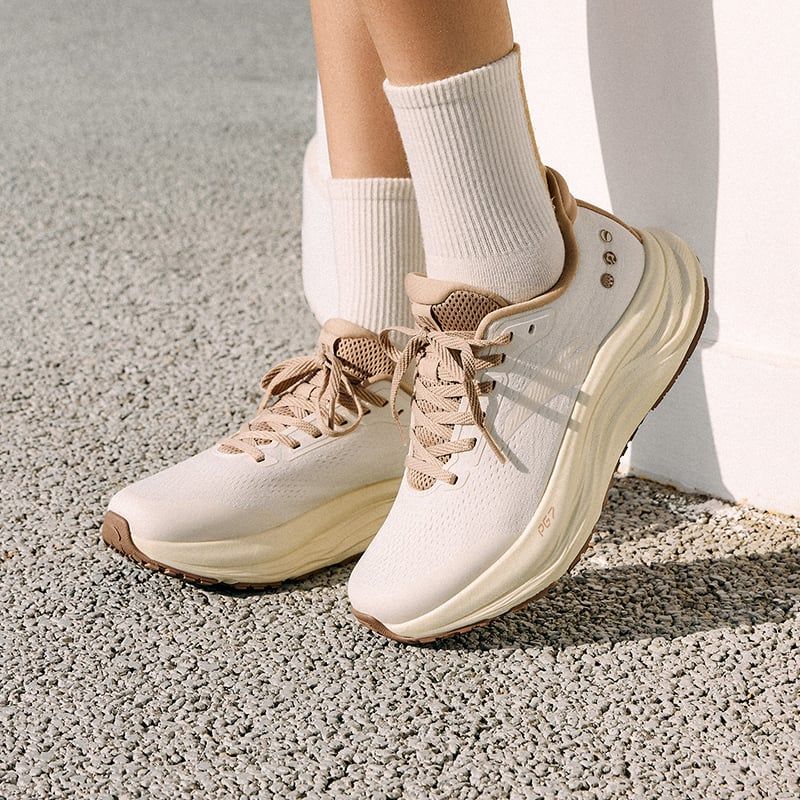 Giày Chạy Thể Thao Nữ PG7 Travel V2 ANTA 1226A5546-7