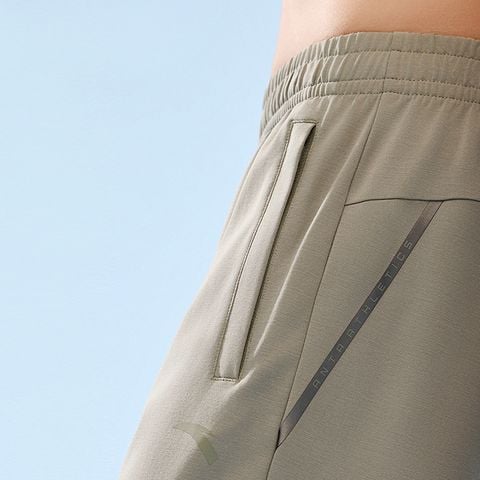 Quần Short Thể Thao Nam Anta 1525B7310-1