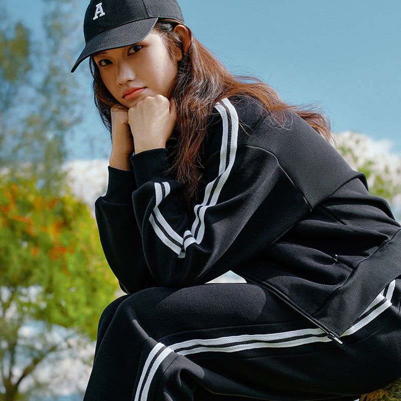 Áo Khoác Thể Thao Nữ ANTA 1626A7706-2