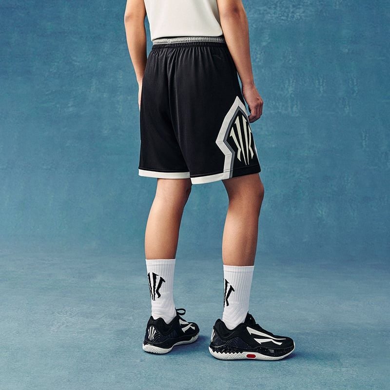 Quần Short Bóng Rổ Nam ANTA Kyrie Irving 1726B1304-2