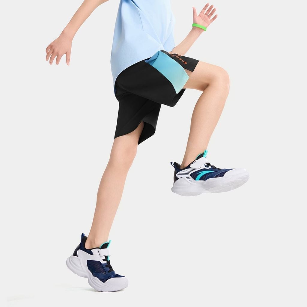 Quần Short Thể Thao Bé Trai Anta Kids 3526B5503-1