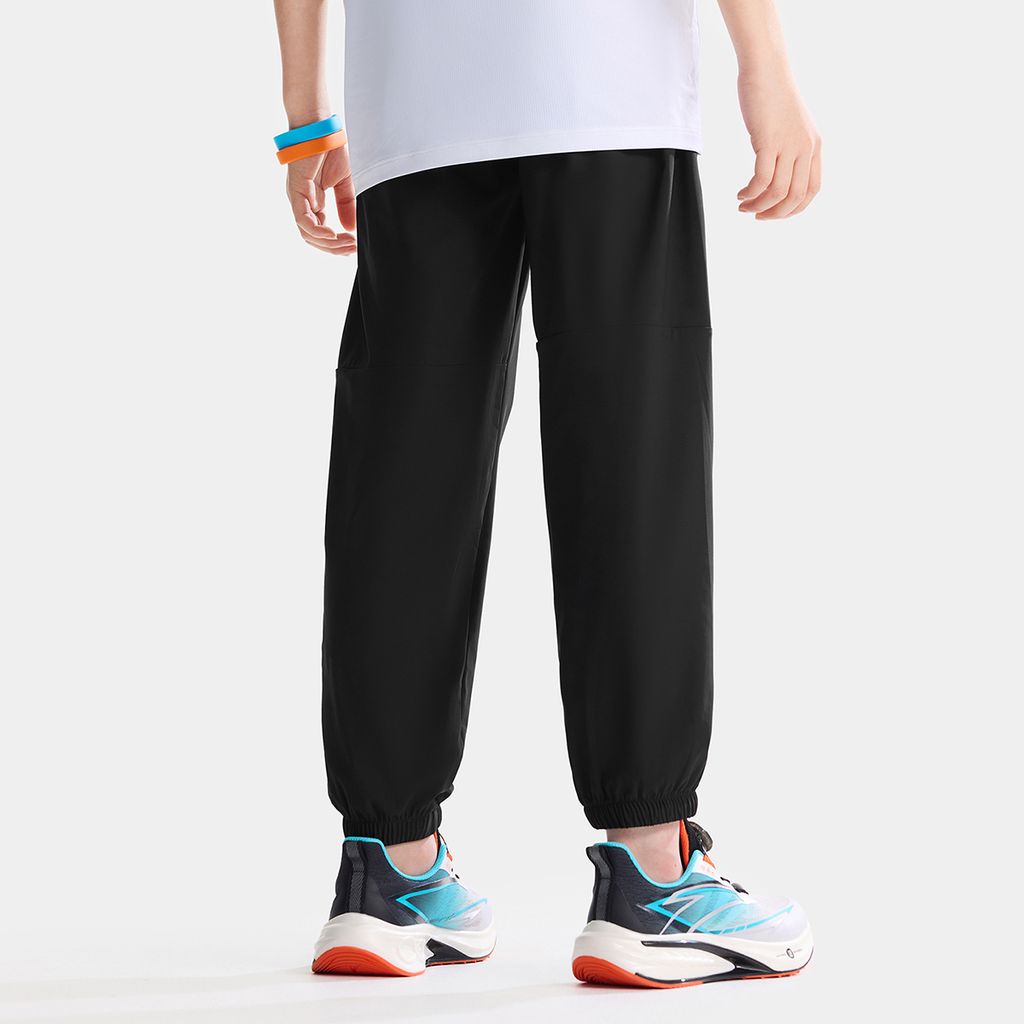 Quần Dài Thời Trang Thể Thao Bé Trai Anta Kids 3526B7777-4