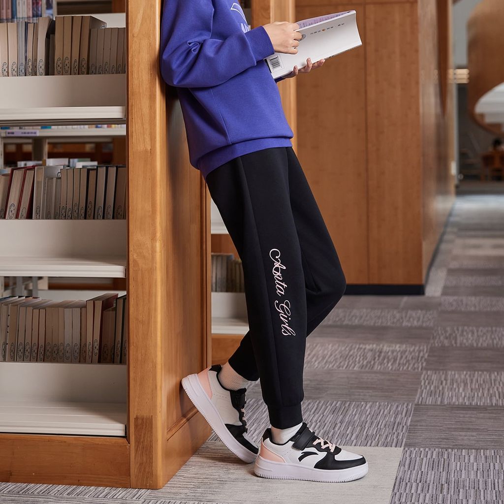 Quần Dài Thể Thao Bé Gái Anta Kids A62537705-2