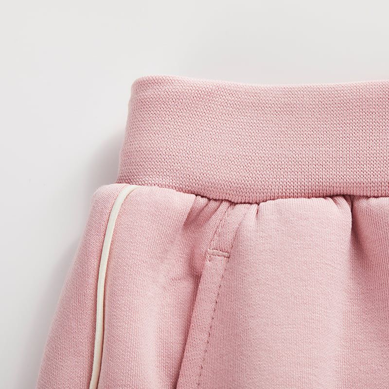 Bộ Quần Áo Thể Thao Bé Gái Anta Kids A62537708-1