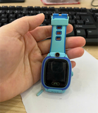 Hàng Lướt 30% Đồng hồ thông minh màn hình cảm ứng - dây cao su màu xanh - không lên nguồn - màn hình màu đen