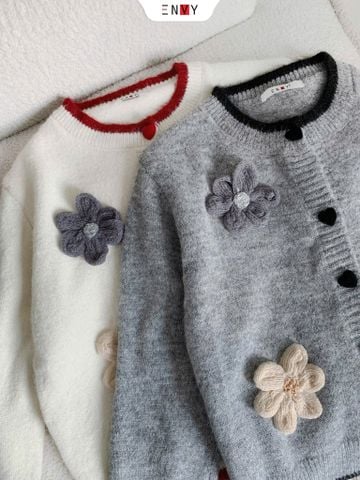  Áo Len Tay Dài Nút Trái Tim 