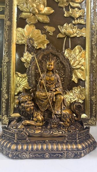 Tượng Địa Tạng Vương Bồ tát bằng đồng