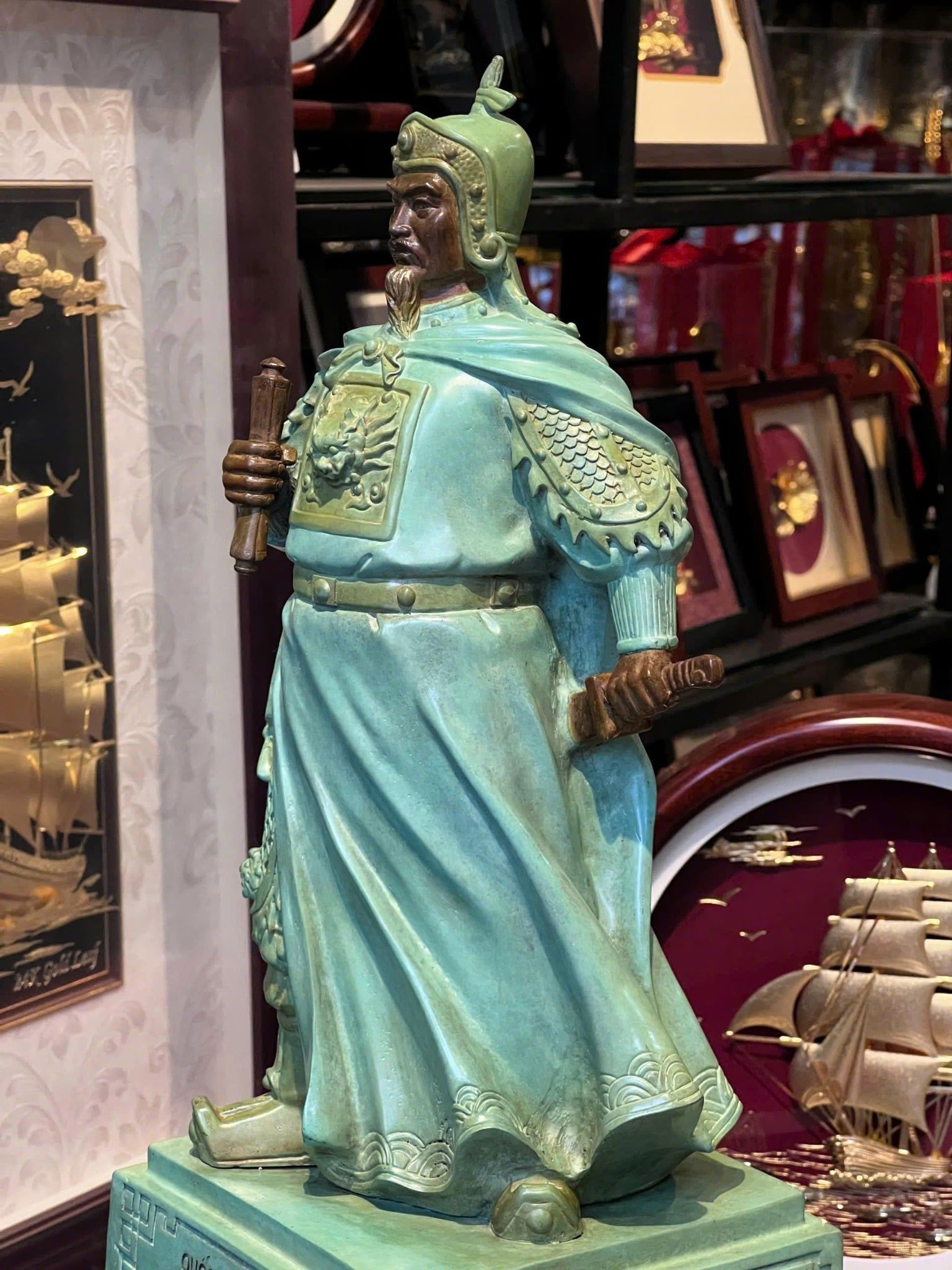 Tượng Trần Hưng Đạo 50cm bằng đồng để bàn