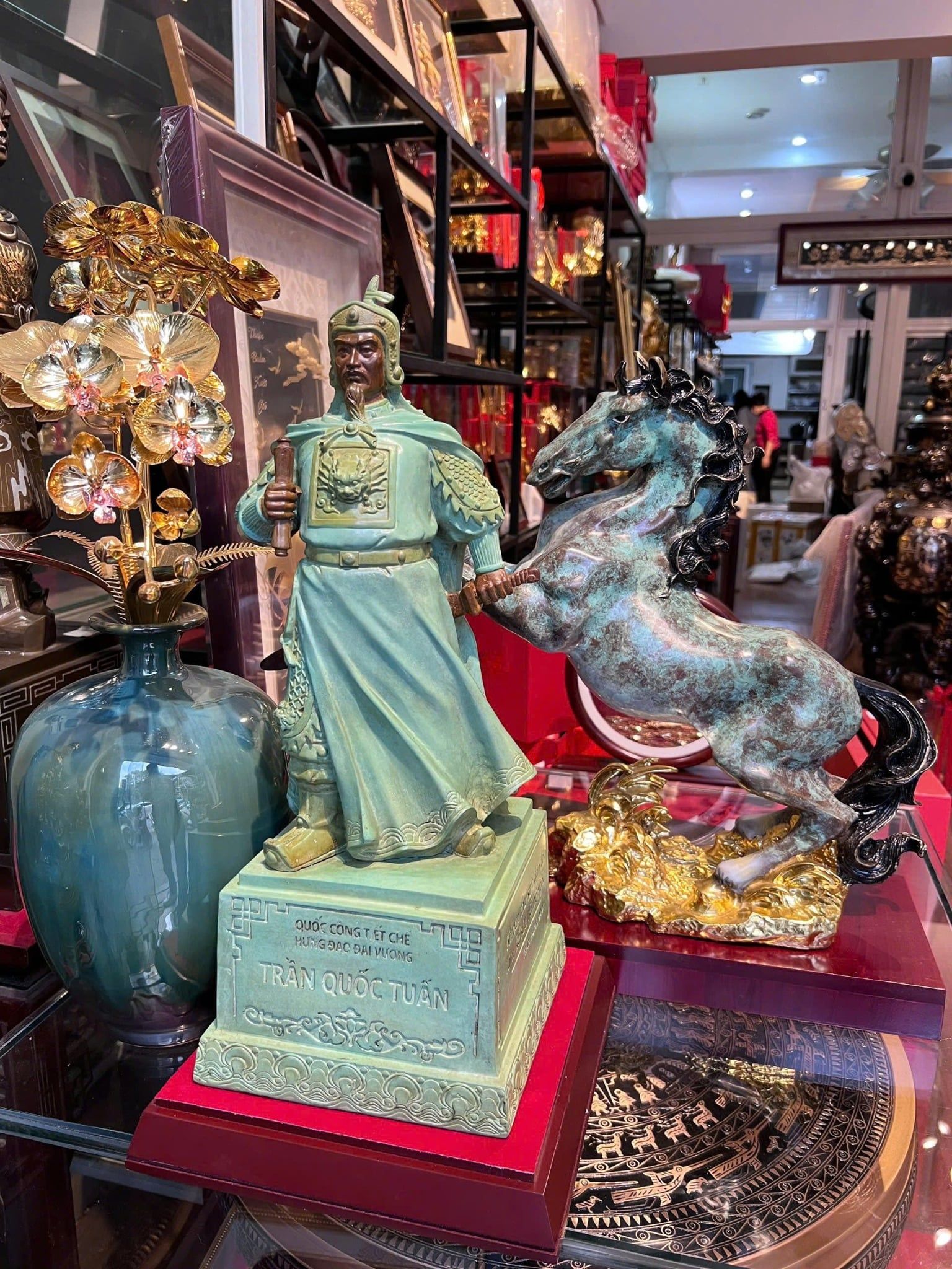 Tượng Trần Hưng Đạo 50cm bằng đồng để bàn