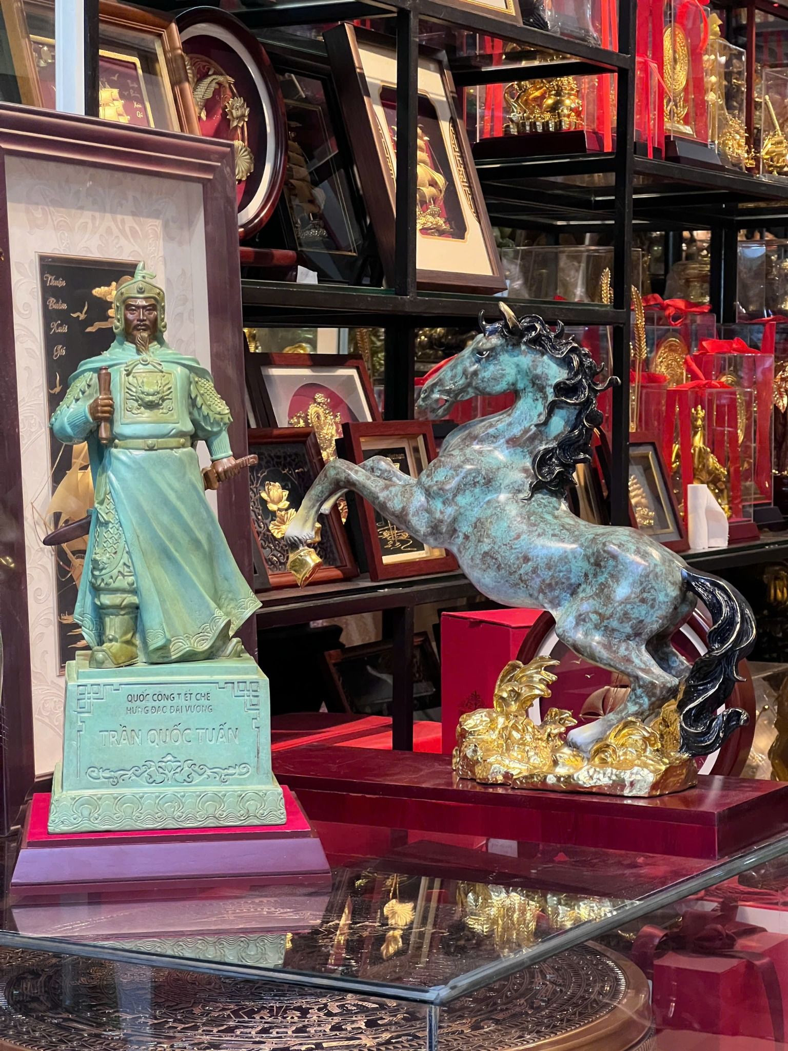 Tượng Trần Hưng Đạo bằng đồng 50cm patina xanh ngọc lục bích vân cổ