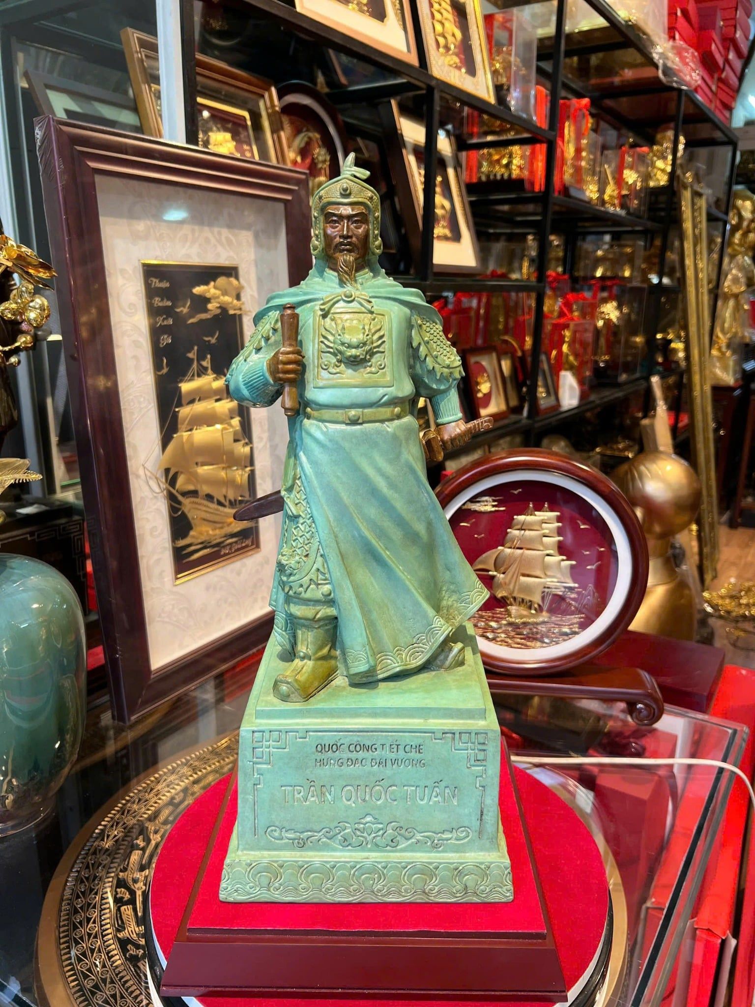 Tượng Trần Hưng Đạo 50cm bằng đồng để bàn