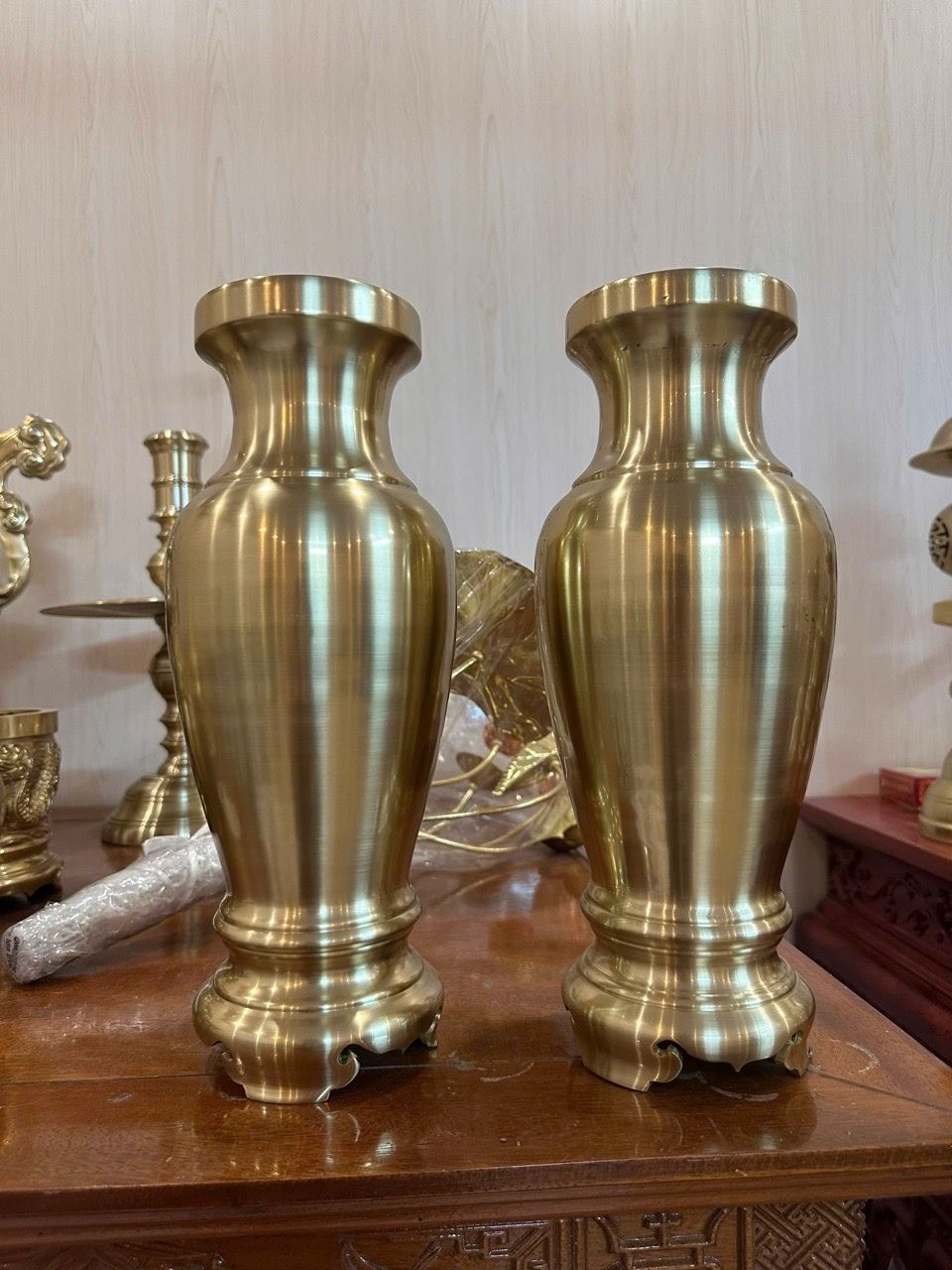 Đôi lọ hoa cát tút