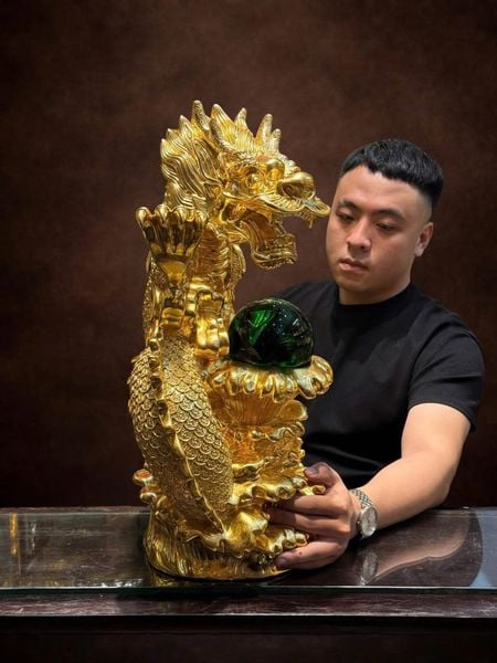 Tượng rồng bằng đồng dát vàng 24k