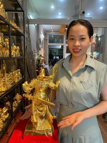 Tượng quan thánh đế quân bằng đồng cao 45cm dát vàng 24k