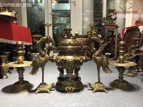 Đỉnh đồng ngũ sự song long vàng đậm 60cm, nặng 29kg