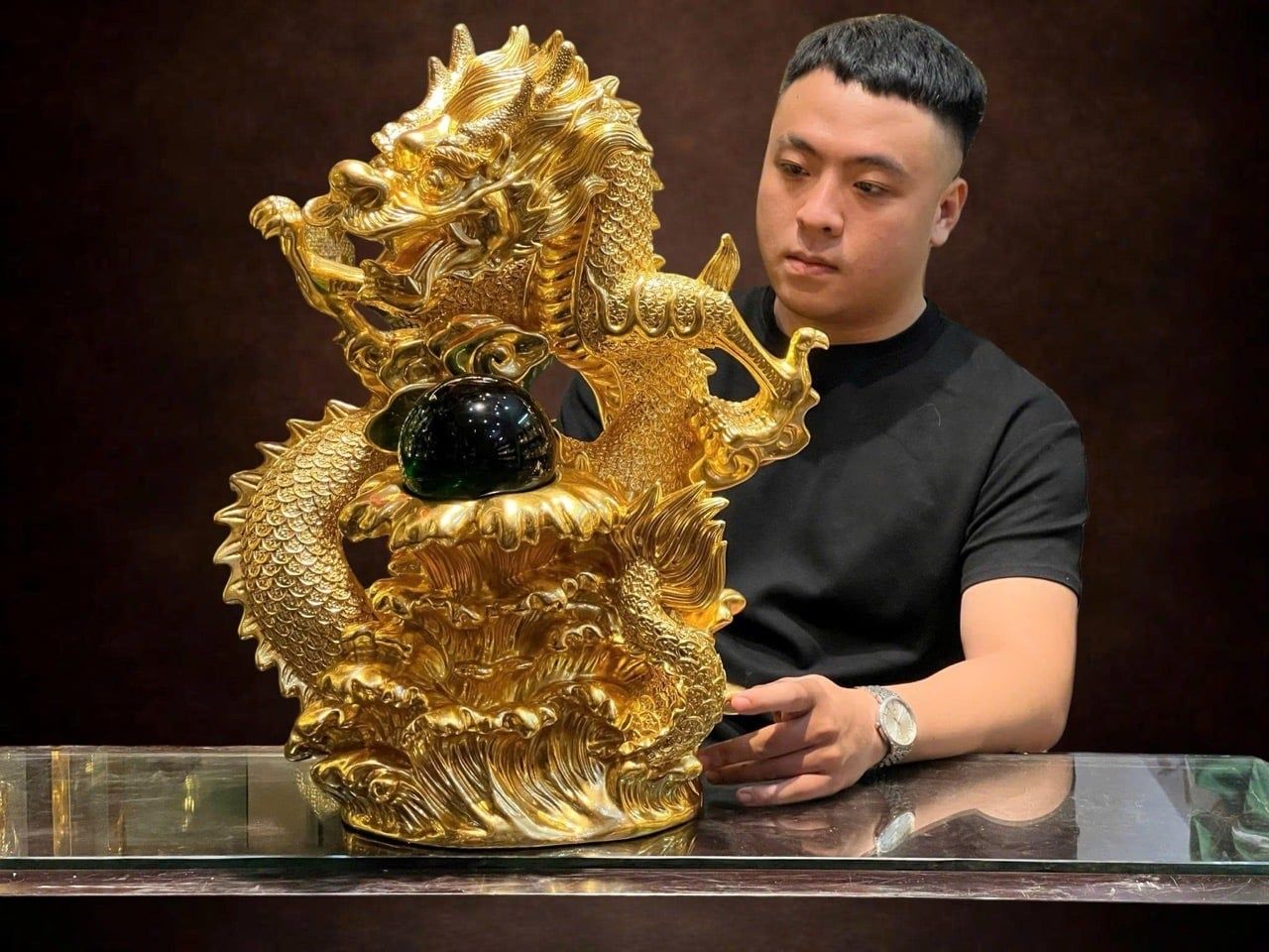 Tượng rồng bằng đồng dát vàng 24k