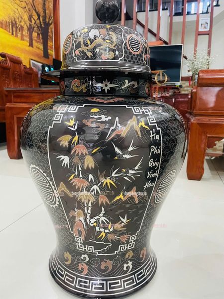 Đôi chóe thờ đồng đỏ khảm ngũ sắc