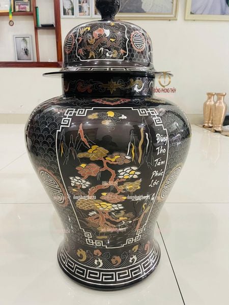 Đôi chóe thờ đồng đỏ khảm ngũ sắc