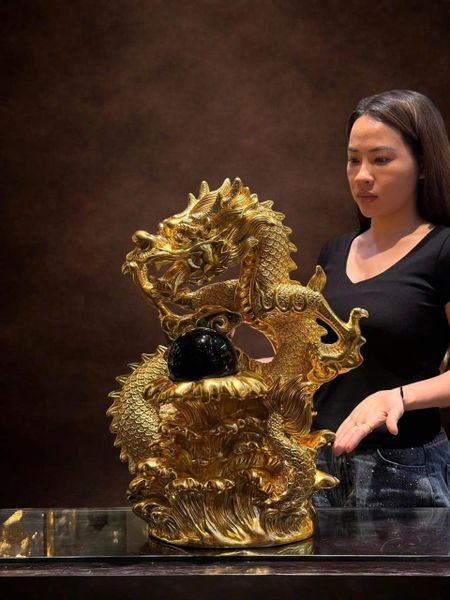 Tượng rồng bằng đồng dát vàng 24k