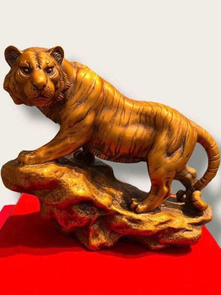 Tượng hổ bằng đồng