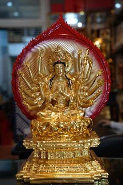 Tượng Phật Chuẩn Đề