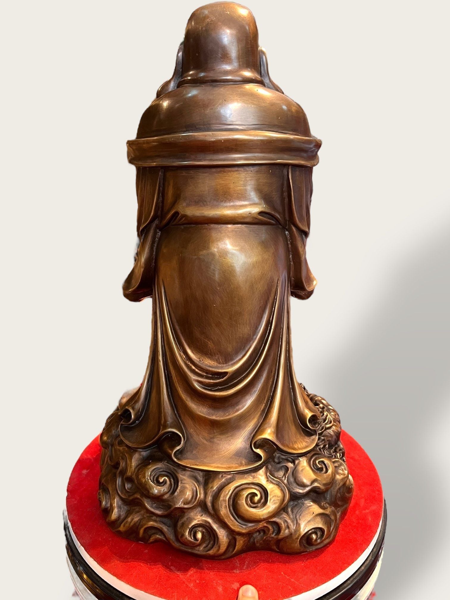 Tượng Di Lặc chúc phúc bằng đồng