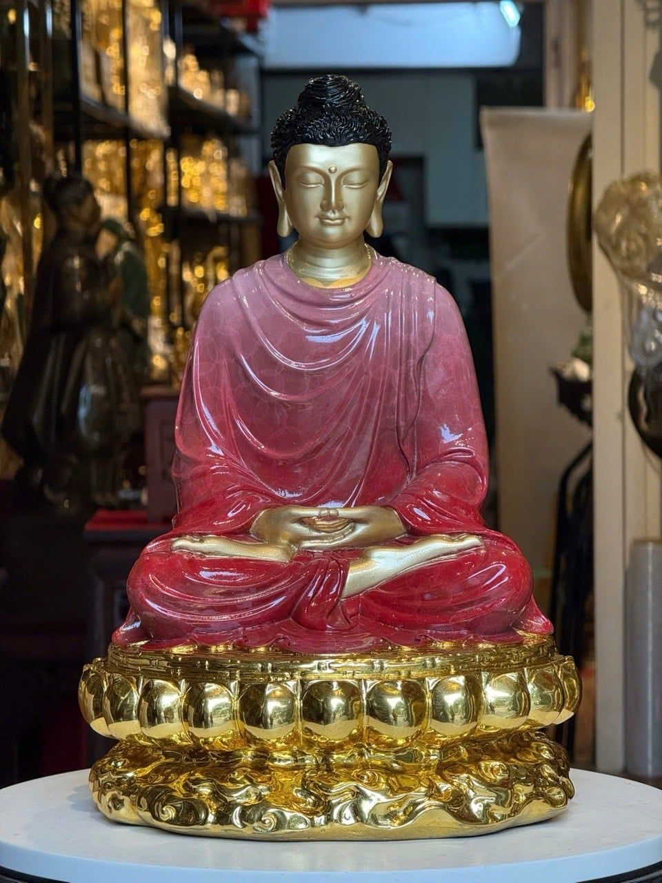 Tượng Phật Thích Ca bằng đồng