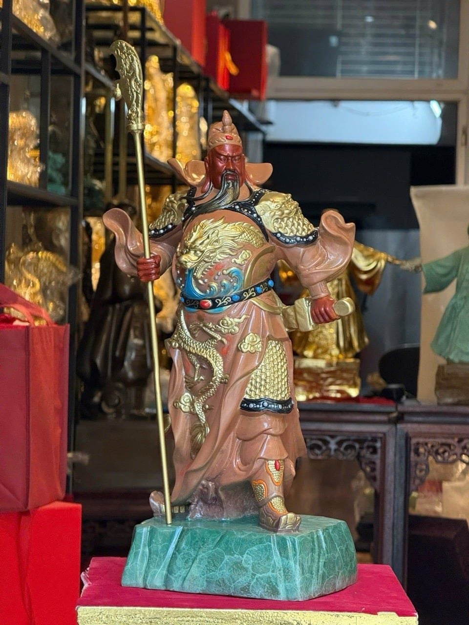 Tượng quan thánh đế quân bằng đồng