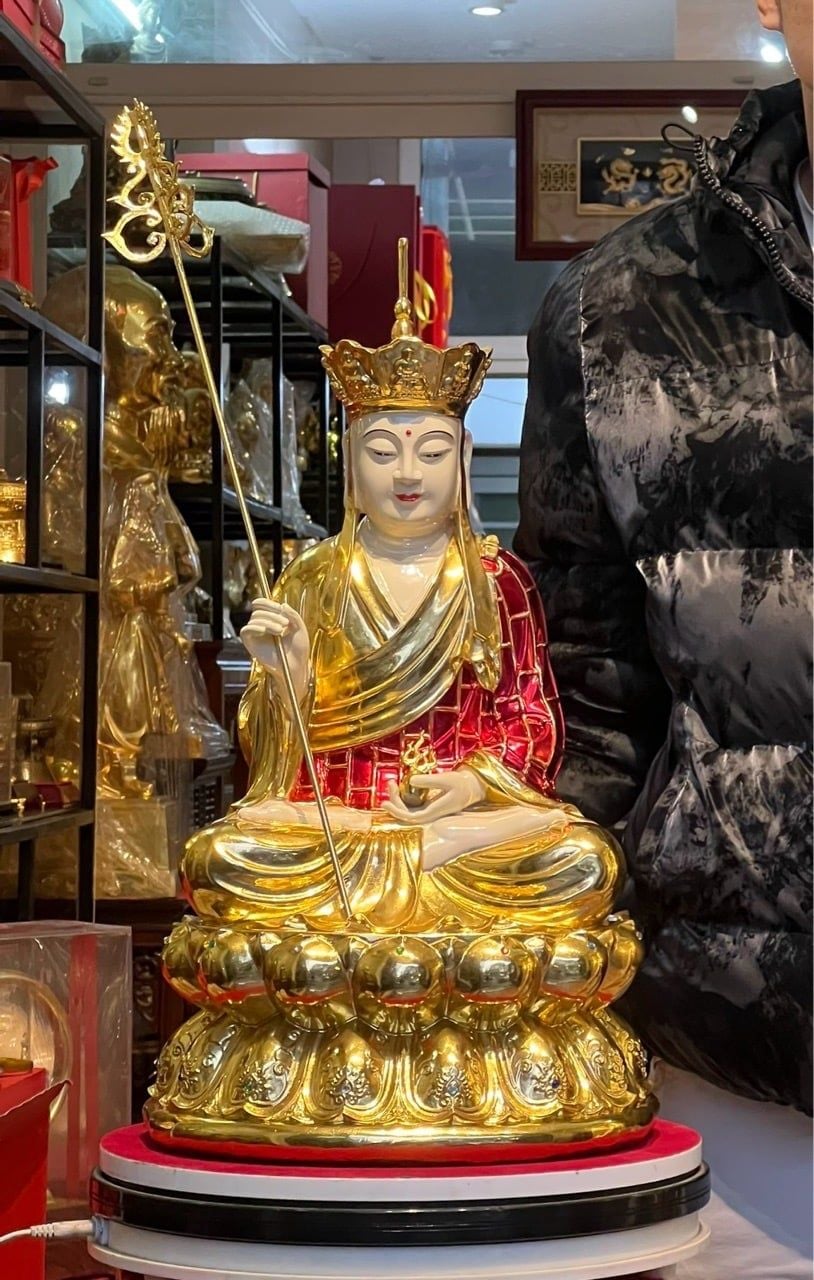 địa tạng vương bồ tát