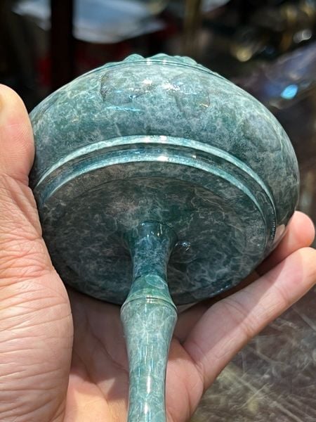 Lư đốt trầm bằng đồng màu vân độc quyền