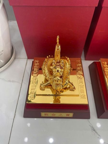 Ấn rồng Hoàng Đế Chi Bảo mạ vàng 24k