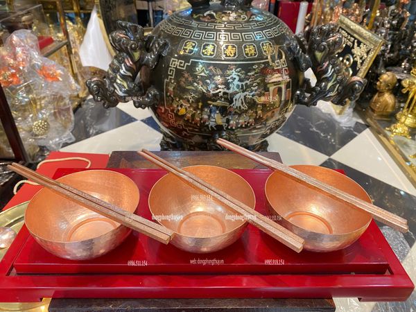 Bát đũa thìa ăn cơm bằng đồng