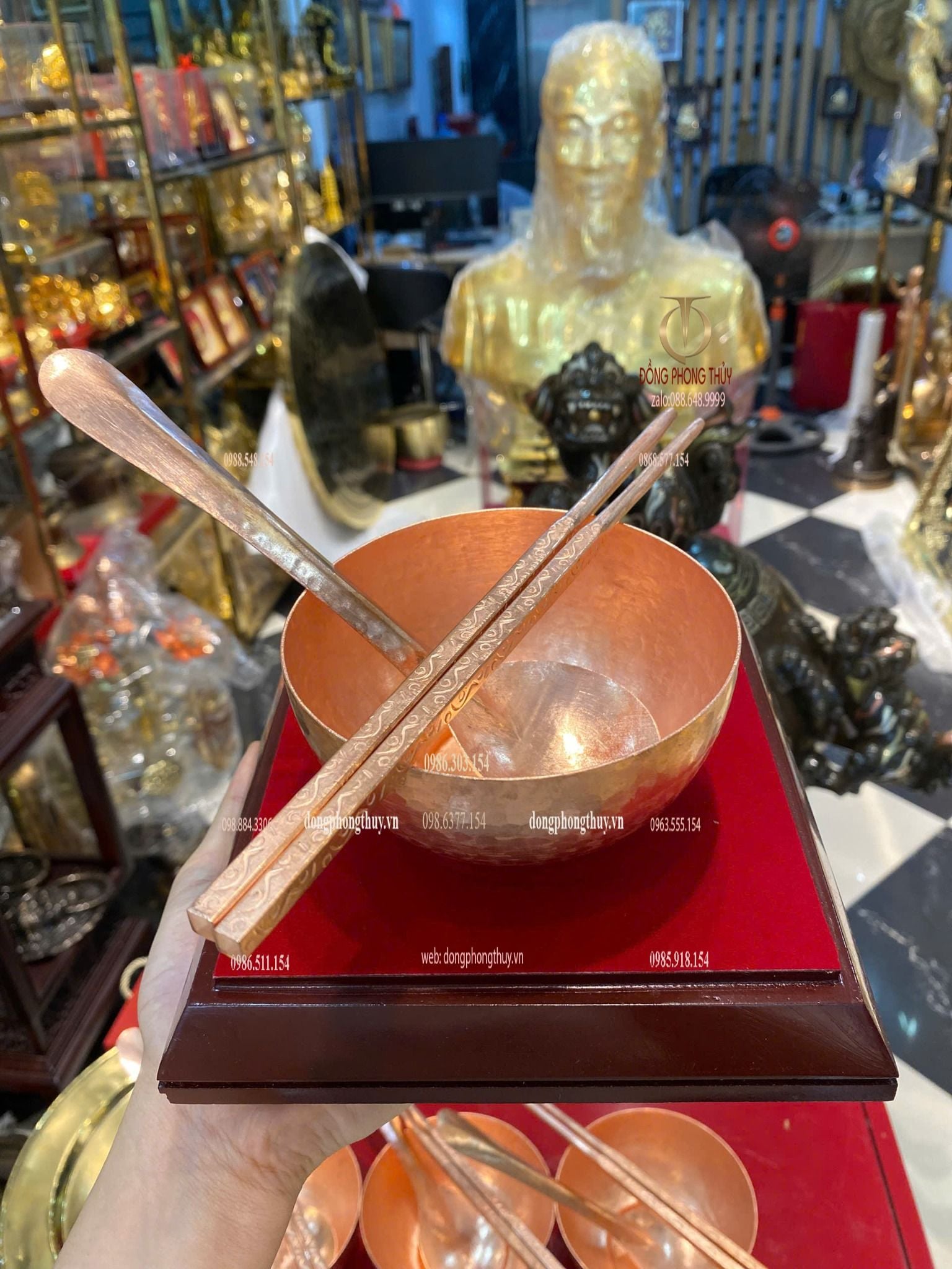 Bát đũa thìa ăn cơm bằng đồng