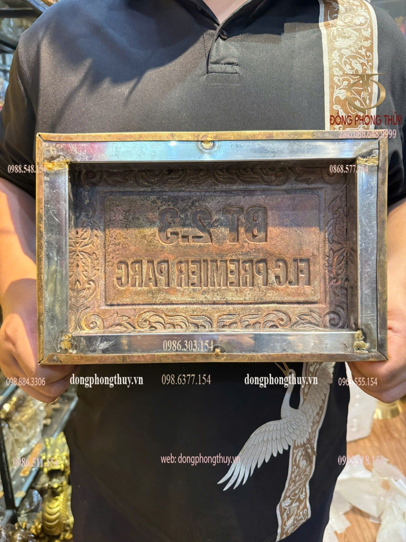 Biển số nhà bằng đồng