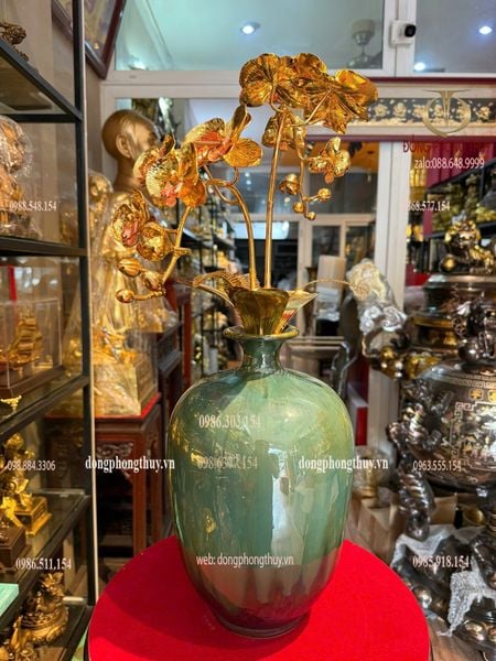 Quà tặng mạ vàng: bình hoa lan mạ vàng 24k