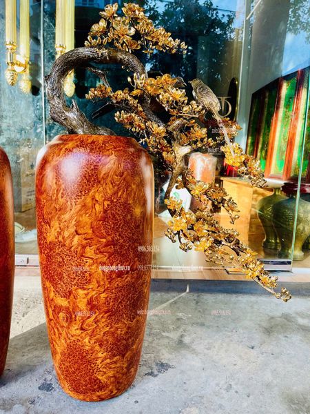 Quà tặng sếp mạ vàng: Bình Mai dáng đổ bằng đồng mạ vàng 24k