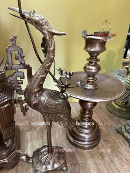 Ngũ sự đỉnh vuông bằng đồng đỏ màu cổ