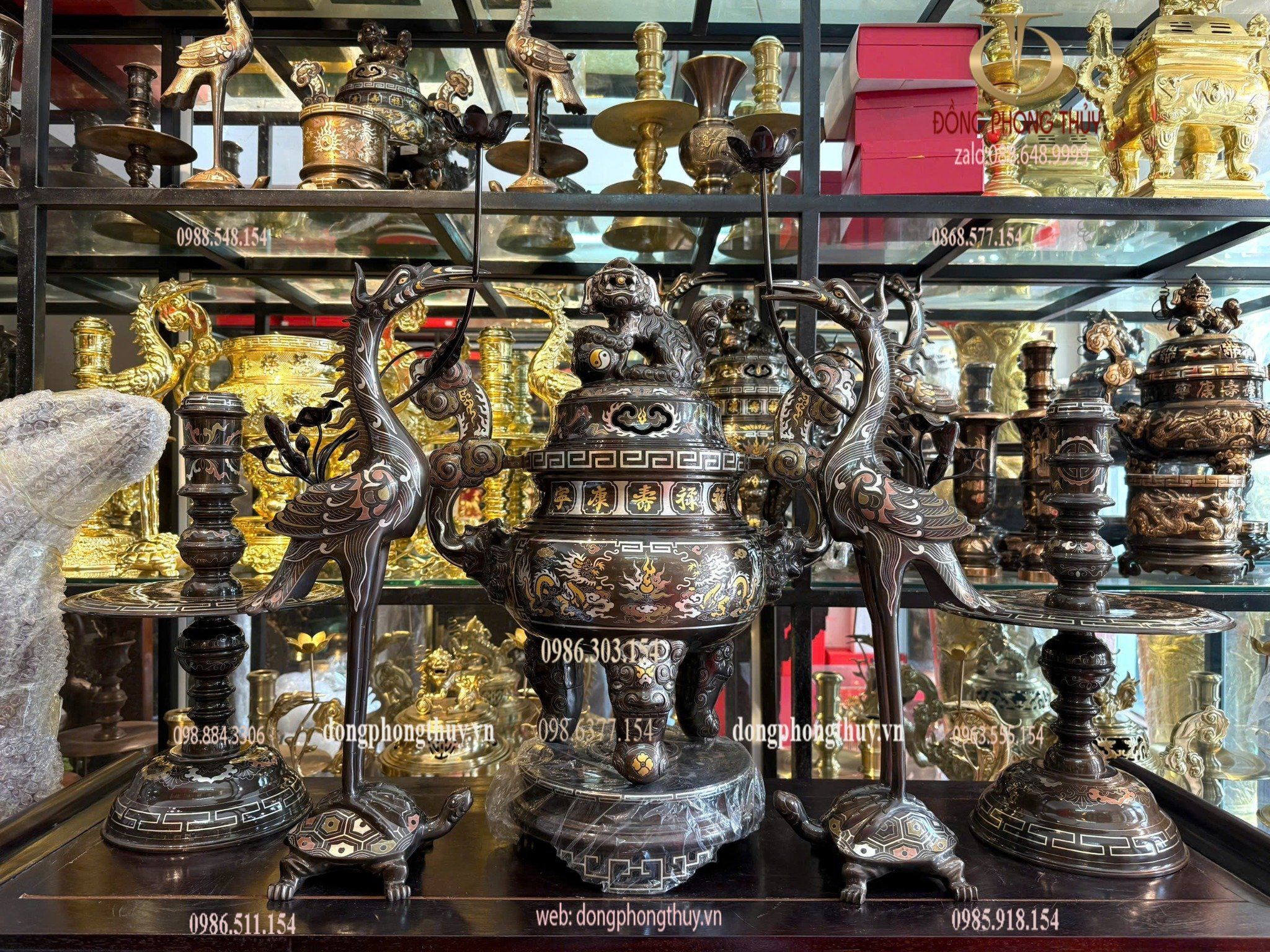 Bộ đỉnh đồng 60cm nặng 42kg khảm ngũ sắc