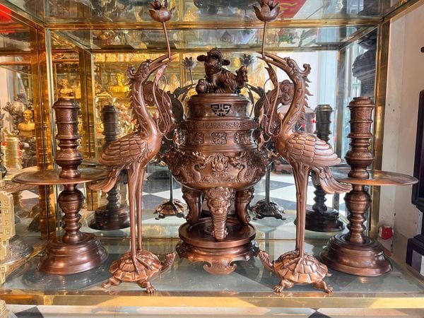 Bộ đỉnh đồng ngũ sự 70cm 62,5kg bằng đồng đỏ