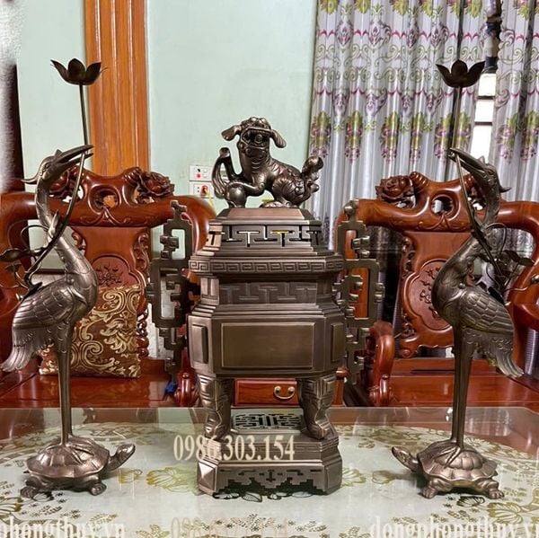 Bộ đỉnh đồng đỏ 60cm dáng vuông bát giác