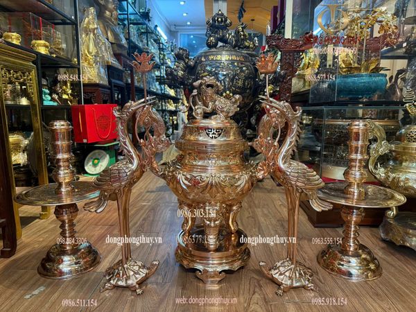 Đỉnh đồng ngũ sự hoa sòi 65cm nặng 48kg đồng đỏ