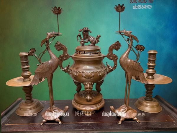 Bộ đỉnh đồng ngũ sự bằng đồng