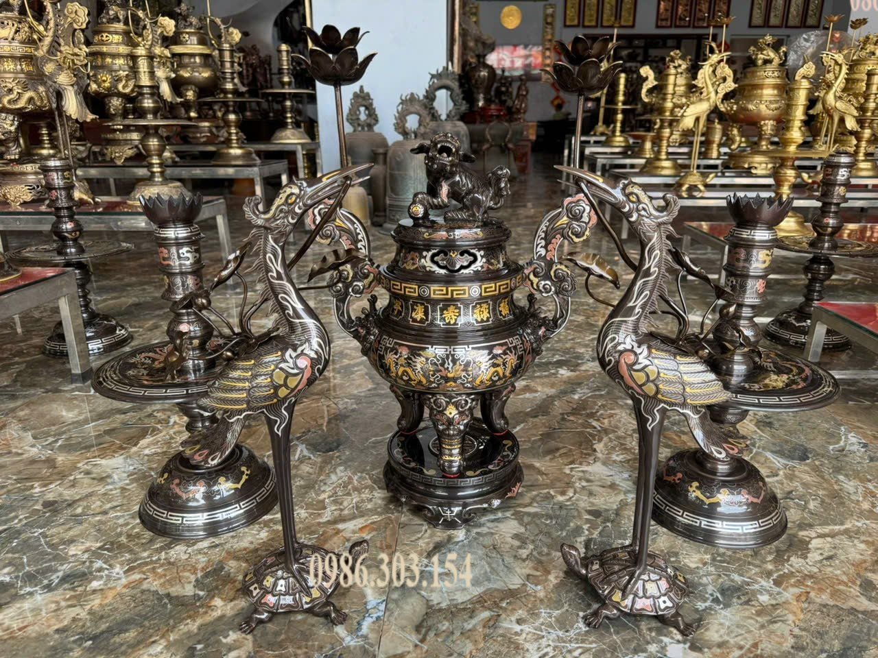 Đỉnh đồng 65cm khảm ngũ sắc ngũ sự