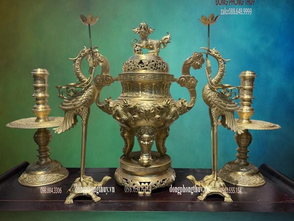 Bộ đỉnh đồng cát tút song long chầu nguyệt