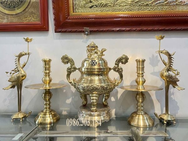 Bộ ngũ sự đỉnh đồng cát tút